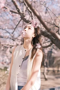 Anieituj Featured in YiTuYu Art Language Vol.6706 Visual Series - image 2