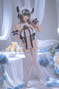 Coser Hoshilily's Enchanting Azur Lane Cheshire Cosplay: Sweet Charm Unveiled - image 19