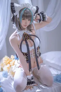Coser Hoshilily's Enchanting Azur Lane Cheshire Cosplay: Sweet Charm Unveiled - image 29