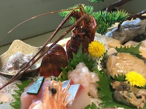 Ikizukuri: The Controversial Japanese Delicacy That Still Moves on the Plate - image 9