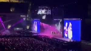 Blackpink Ignites Hanoi with Explosive Second Concert Night - image 10