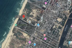 Abandoned Luxury: The Silent Concrete Skeletons of Da Nang’s Coastal Resorts - image 10
