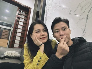 Footballer Que Ngoc Hai Persistent Love Story With His Wife - image 2
