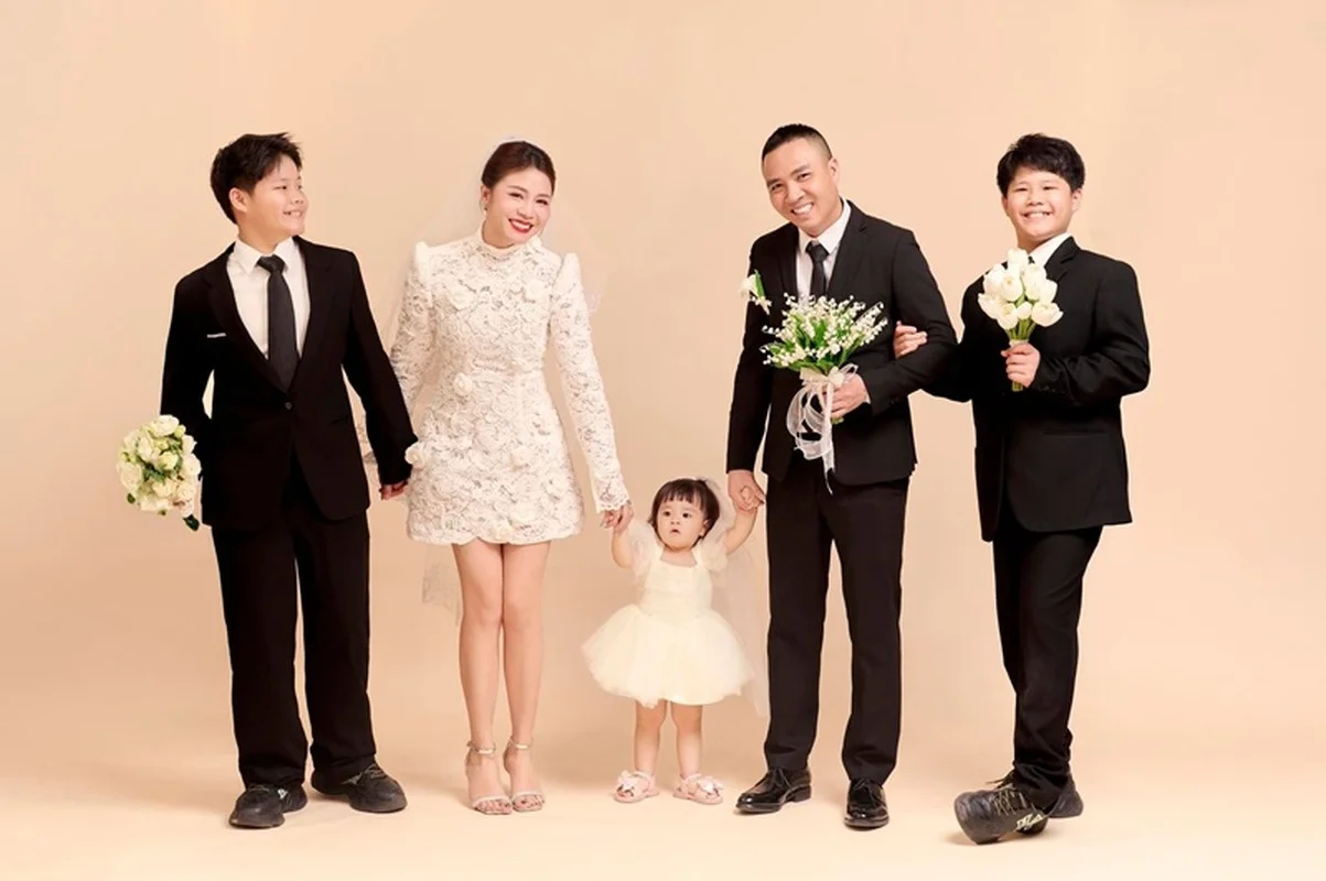 MC Hoang Linh: A Journey Through Style Evolution and Professional Confidence in Television