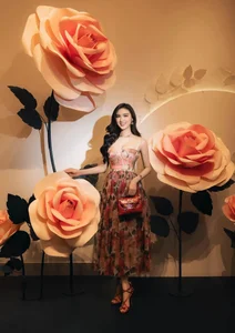 Vietnamese Celeb Updates: Angela Phuong Trinh's New Look and Thuy Tien Trending - image 10