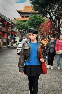 Vietnamese Celeb Updates: Angela Phuong Trinh's New Look and Thuy Tien Trending - image 27