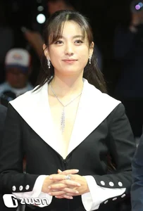Fan Bingbing Radiates Timeless Elegance in Exquisite Couture Gowns - image 1
