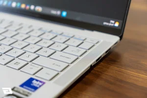 ASUS ExpertBook Ultra Review: The Sub-1kg Flagship Powerhouse for Business - image 24