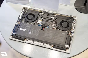 ASUS ExpertBook Ultra Review: The Sub-1kg Flagship Powerhouse for Business - image 37