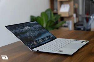 ASUS ExpertBook Ultra Review: The Sub-1kg Flagship Powerhouse for Business - image 12