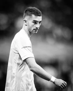 Football Star Ferran Torres Nominated for 100 Most Beautiful Faces Alongside Tran Thanh - image 3