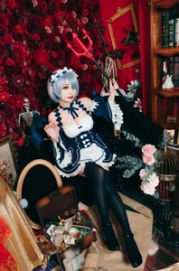 Elegant Outdoor Fashion Photography: YiTuYu Art Language Vol.4506 Featuring Tao Mo Gong Zi X - image 2