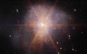 A Glimpse of Earth's Future? Scientists Discover 'Ghostly' Object in Deep Space - image 6