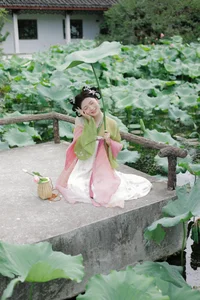 Captivating Visuals from YiTuYu Art Language Vol.5717 Li Yue Art Gallery - image 7