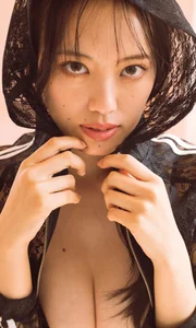 Sarina Kashiwagi Reina Weekly Playboy Photo Book: Exploring the Temptation Season Collection - image 7