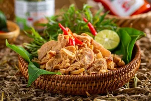 Top 7 Delicious Specialties from Hoa Binh Province Perfect for Gifts - image 5