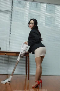 IESS Tu Tu Glasses Spicy Bunny Professional Fashion Gallery - image 9