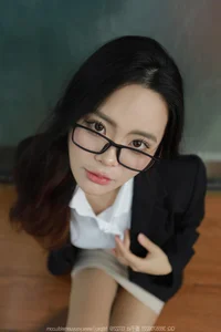 IESS Tu Tu Glasses Spicy Bunny Professional Fashion Gallery - image 51