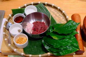 Authentic Vietnamese Cooking Classes: Learning Banh Xeo and Bo La Lot in Saigon - image 5
