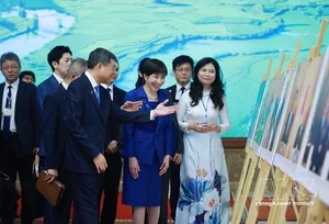 Japanese PM Takaichi Sanae Visits Vietnam to Deepen Strategic Ties - image 0