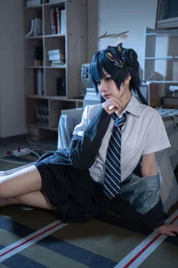 Stunning Kisaki Ryuge Blue Archive Cosplay by Nagi Shimizu in Classic Japanese School Uniform JK Style - High-Quality Aesthetic Photography - image 29