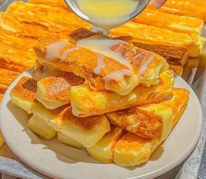 Top Trending Street Food and Viral Snacks Driving Youth Crazy in 2024 - image 2