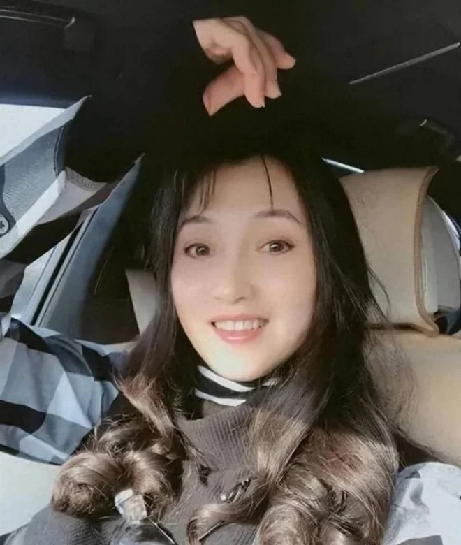 Lin Fangbing: Iconic Yang Guifei Actress Shows Timeless Beauty at U60