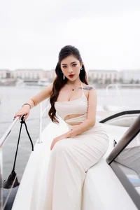 Vo Nguyen My Uyen: The Vietnamese Beauty Channeling Megan Fox Glamour - image 0