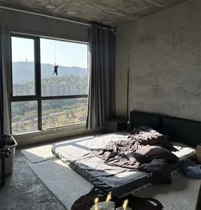 Unfinished Concrete Aesthetic: How a 90s-Born Homeowner Went Viral with Minimalist Living - image 11