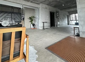 Unfinished Concrete Aesthetic: How a 90s-Born Homeowner Went Viral with Minimalist Living - image 10