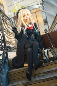 Elegant Smiling Professor Cosplay by Shi Liang Yu: Sophisticated Academic Style and Intellectual Aesthetic Photography Collection for Dark Academia Lovers - image 1
