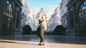 Elegant Smiling Professor Cosplay by Shi Liang Yu: Sophisticated Academic Style and Intellectual Aesthetic Photography Collection for Dark Academia Lovers - image 36