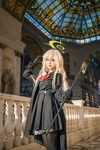 Elegant Smiling Professor Cosplay by Shi Liang Yu: Sophisticated Academic Style and Intellectual Aesthetic Photography Collection for Dark Academia Lovers - image 13