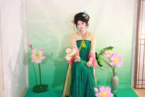 YiTuYu Art Language Vol.5678: KaiLin Jiang Defines Sophistication in New Series - image 3