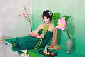 YiTuYu Art Language Vol.5678: KaiLin Jiang Defines Sophistication in New Series - image 16