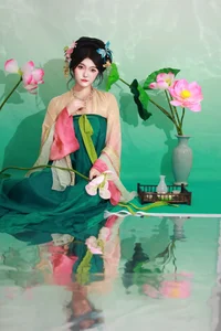 YiTuYu Art Language Vol.5678: KaiLin Jiang Defines Sophistication in New Series - image 4
