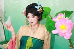 YiTuYu Art Language Vol.5678: KaiLin Jiang Defines Sophistication in New Series - image 1