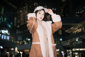 YiTuYu Art Language Vol.6308 featuring Xiao Bei: A Masterclass in Aesthetic Portraiture - image 9