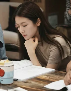 Top 10 Chinese Actresses With Stunning Natural Beauty and Bare-Faced Charm - image 7