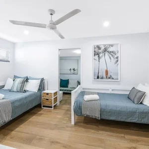 20 Creative and Modern Shared Bedroom Ideas for a Cozy Kids Retreat - image 17