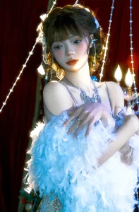 YiTuYu Vol.8087 Fated Lover Series: A Captivating 22-Photo Artistic Exploration - image 21