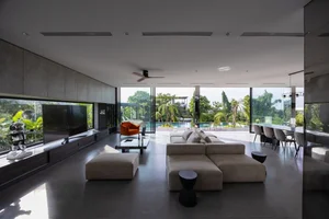 Stunning Hillside Villa Architecture: A Masterpiece of Modern Luxury Design - image 2