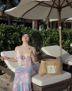 Embracing Confidence: The Rise of Body Positivity and Beachside Elegance in Modern Fashion - image 8