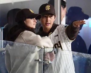 Uncovering the Past of Katy Louise Saunders: Song Joong Ki's Wife - image 22