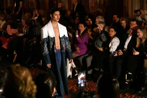 Vietnamese Brocade Shines at Paris Fashion Week: La Phạm’s Mountain Dreams Collection Captured in the Fashion Capital - image 6