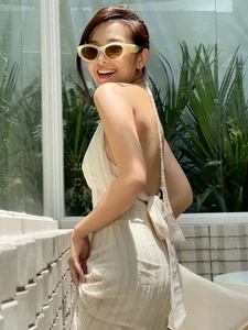 The Evolution of Beauty: Exploring the Radiant Style of the Iconic Angela Phuong Trinh Lookalike - image 3