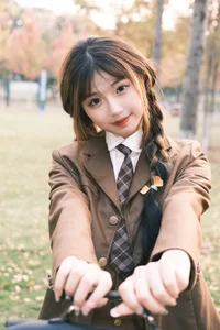 YiTuYu Art Language Vol.5891 Yue Yue: A Captivating Visual Journey through Modern Portraiture - image 17