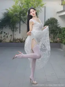Li Shuang Er No.10661: Ethereal Beauty in a Sexy White Gown - image 33
