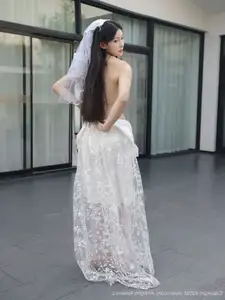 Li Shuang Er No.10661: Ethereal Beauty in a Sexy White Gown - image 24