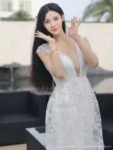 Li Shuang Er No.10661: Ethereal Beauty in a Sexy White Gown - image 34